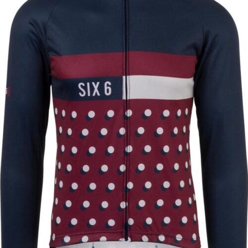 agu six6 kleding